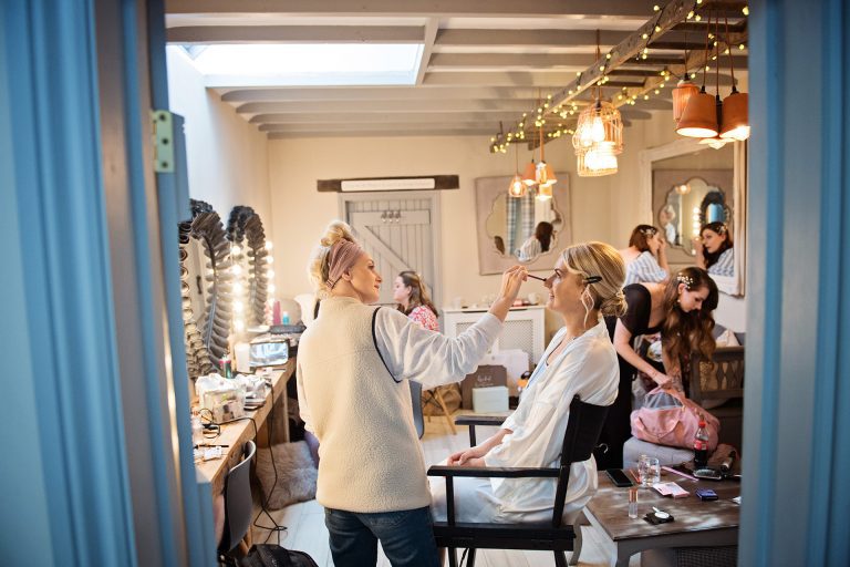 Blackwell-Grange-Blooming-Photography-Chloe-Alex-3-of-97_Q5hiKYR3