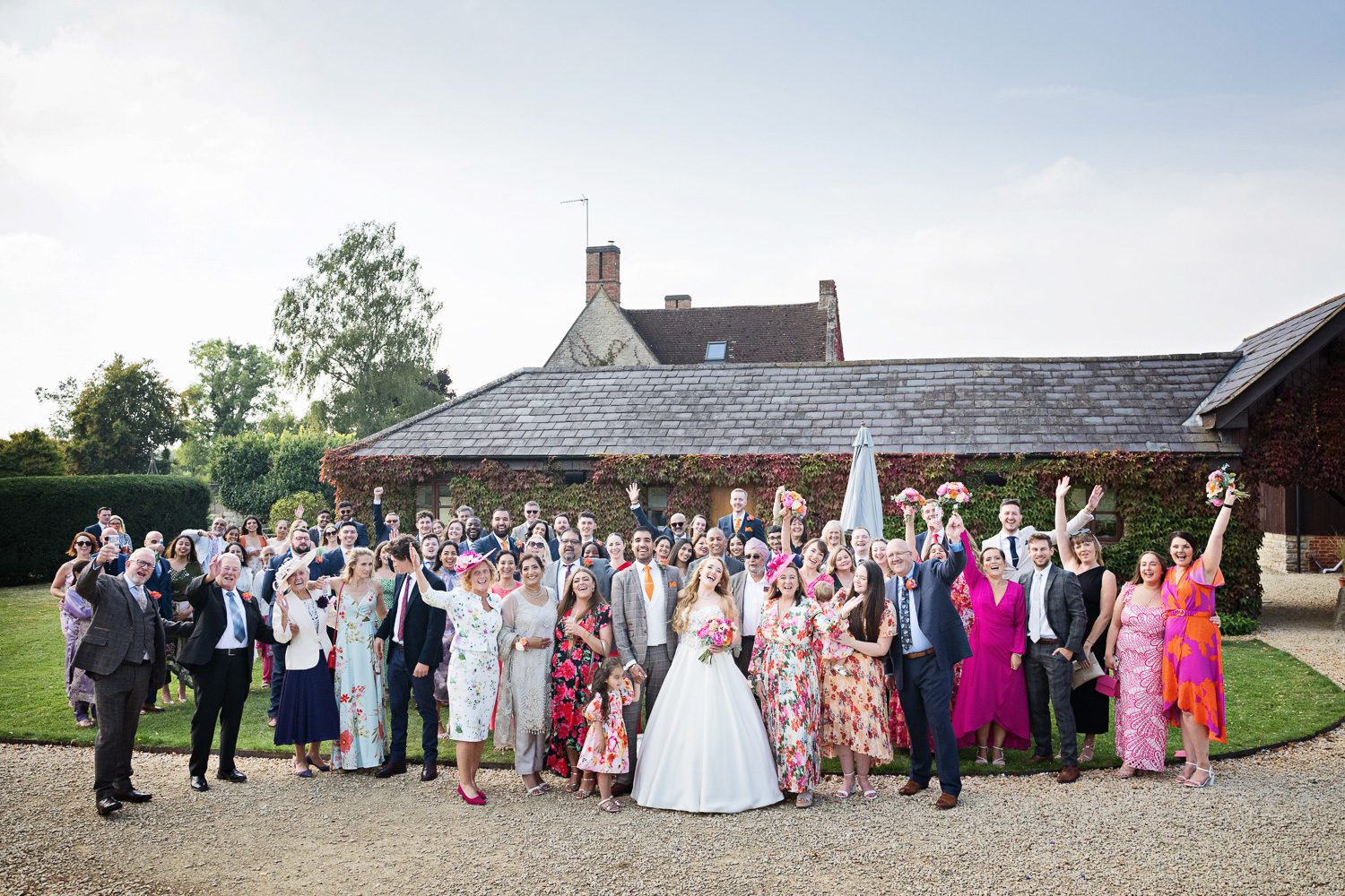 Huntsmill Farm Wedding Photographer | Buckinghamshire